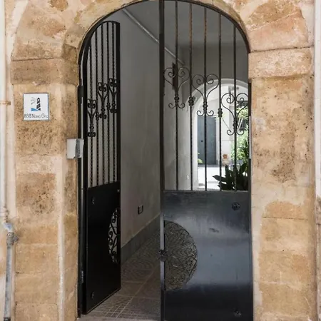 La Terrazza Dietro Il Duomo מרסאלה
