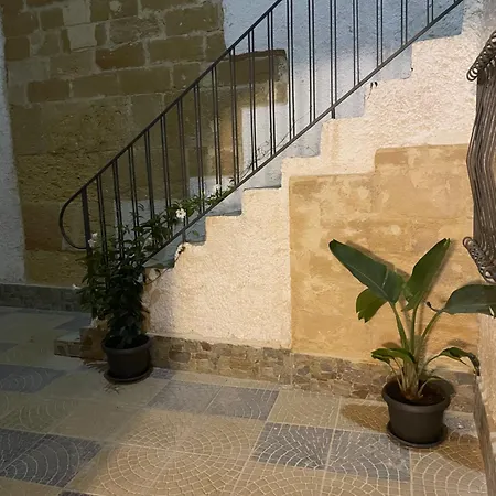 La Terrazza Dietro Il Duomo מרסאלה